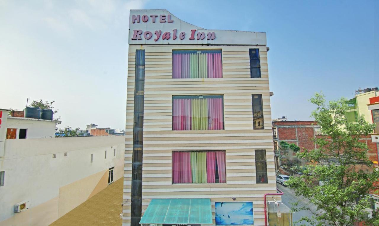 Itsy By Treebo - Royale Inn Mirát Kültér fotó
