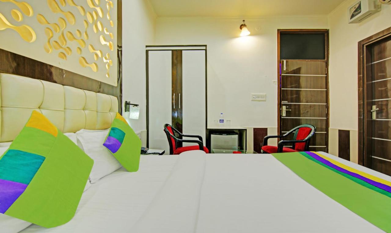 Itsy By Treebo - Royale Inn Mirát Kültér fotó
